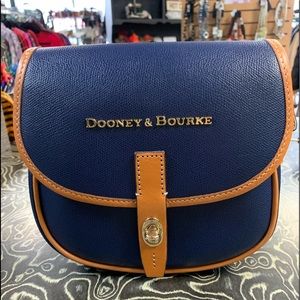 Dooney & Bourke Handbag